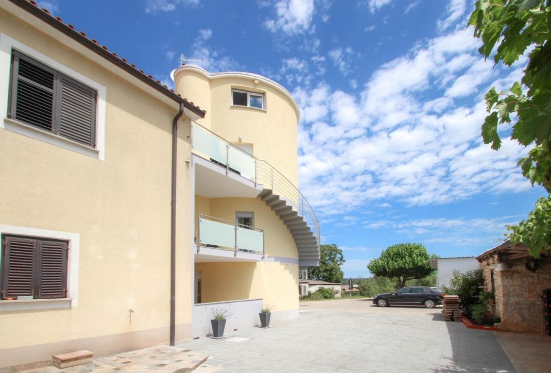 Silos Mare Apartment Novigrad Istria Exterior foto